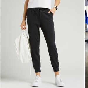 Zella Live In Pocket Joggers